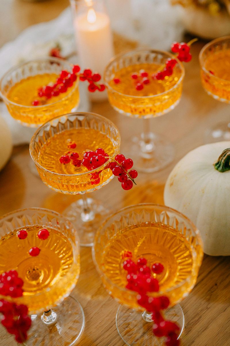 7 Indiana Collectibles Losing Value Fast While 3 Are Now Almost Worthless - Decor Hint Depression Glass