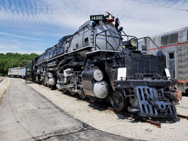 All Aboard! 9 Missouri Train Rides That Capture The Heart Of Americana - Decor Hint National Museum Of Transportation Miniature Train