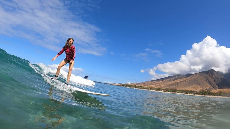 20 Hawaiian Beach Towns To Visit This Winter For Ideal Weather And Scenic Views - Decor Hint Pāʻia, Maui