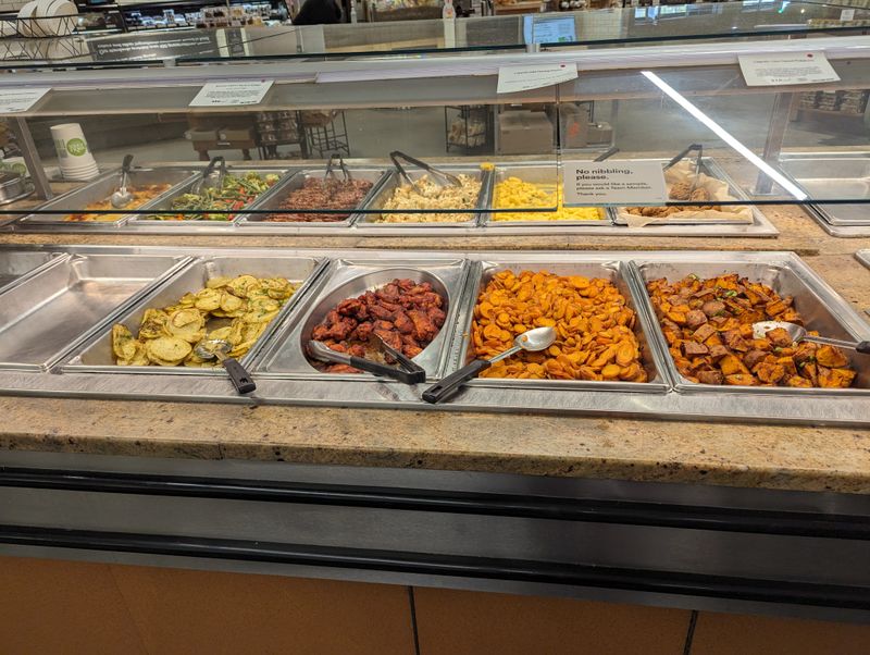 13 North Carolina Food Sayings Outsiders Never Understand - But Locals Use Daily - Decor Hint I Could Use Some Pepper Vinegar On These Greens