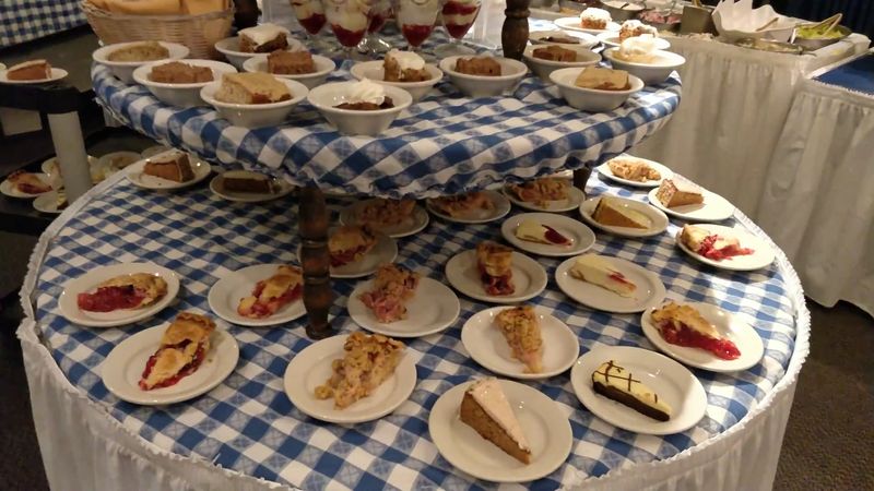 Why This Iowa All-You-Can-Eat Buffet Is Worth The Road Trip - Decor Hint Homemade Pies That Deserve Their Own Road Trip