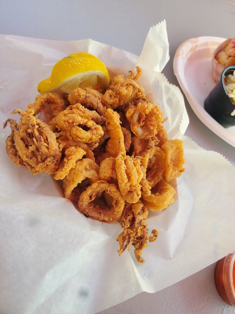 11 Off-The-Radar Seafood Shacks Scattered Across Massachusetts - Decor Hint JT's Seafood