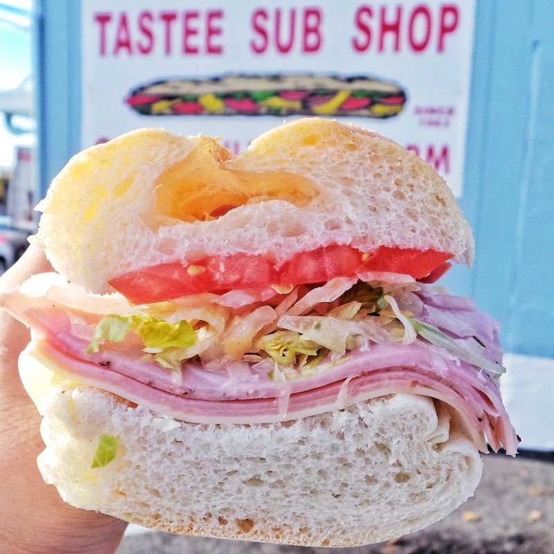 Tastee Sub Shop