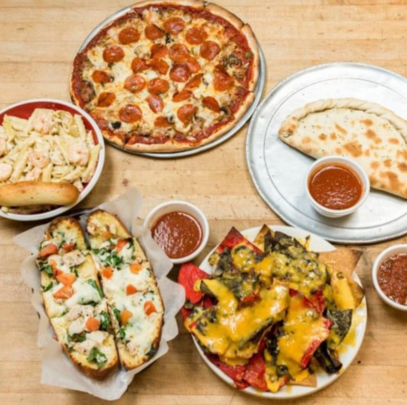 13 Must-Try Iowa Pizza Spots That Are Always Worth The Miles - Decor Hint Sam’s Pizza
