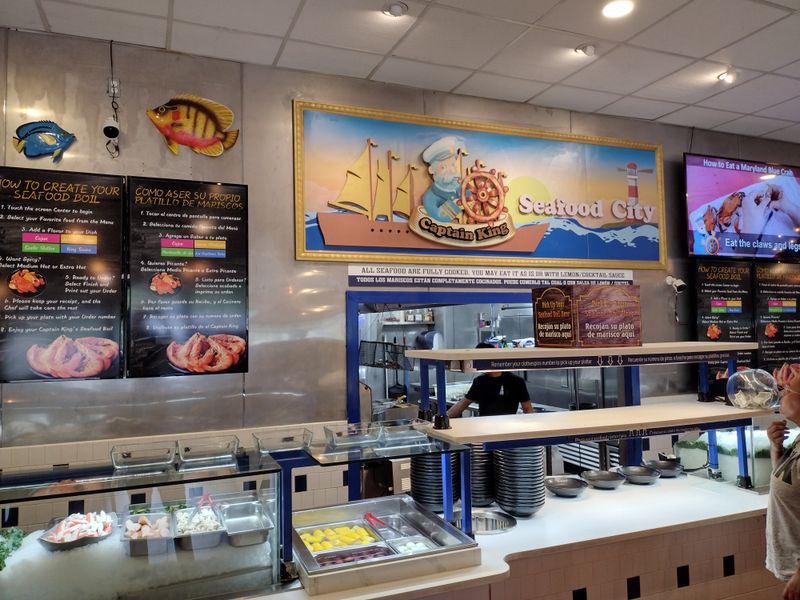 Tennessee Seafood Buffets Serving Endless Coastal Delights - Decor Hint Captain King's Seafood City