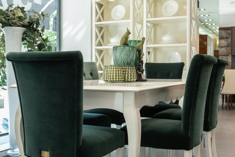 Louisiana Homes Are Bringing Back Furniture Styles That Used To Be Outdated - Decor Hint Velvet Upholstered Chairs
