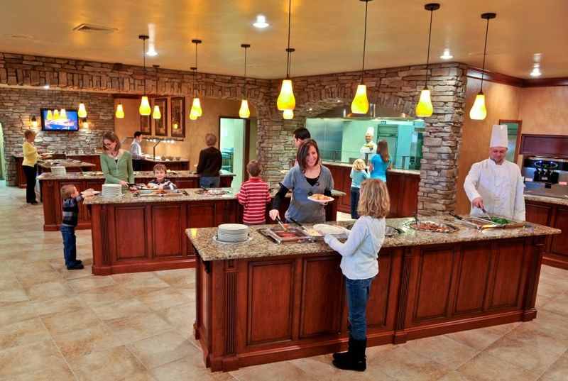 15 Pennsylvania Seafood Buffets That Keep Locals Coming Back For More Classic East Coast Comfort - Decor Hint Hershey Farm Restaurant