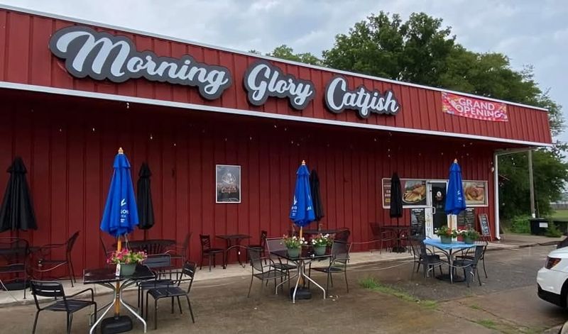 12 Tennessee Catfish Buffets That Send Everyone Home Full - Decor Hint Morning Glory Catfish