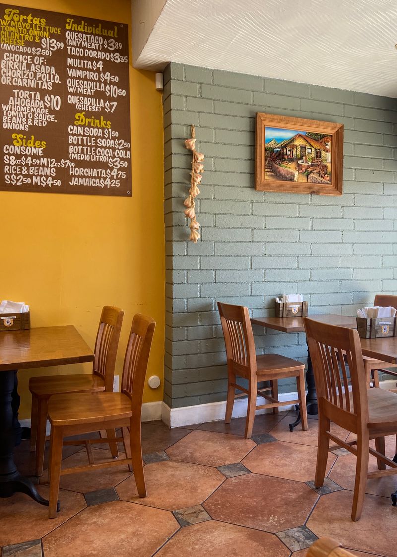 Birrieria Familia Castro