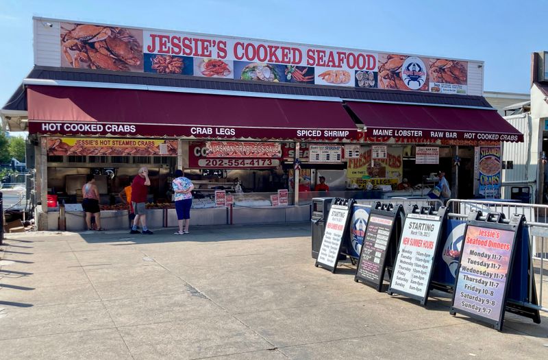 14 Washington, D.C. Fried Fish Stops Worth Standing In Line For - Decor Hint Municipal Fish Market At The Wharf