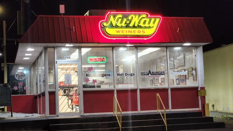 15 Georgia Hot Dog Joints That Still Do Things The Traditional Way - Decor Hint Nu-Way Weiners