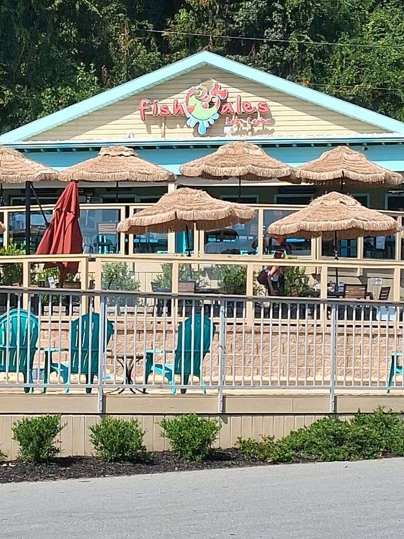 Fish Tales Lakeside Grille