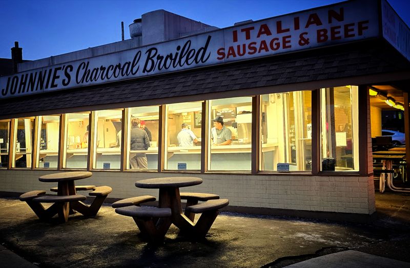 Johnnie’s Beef