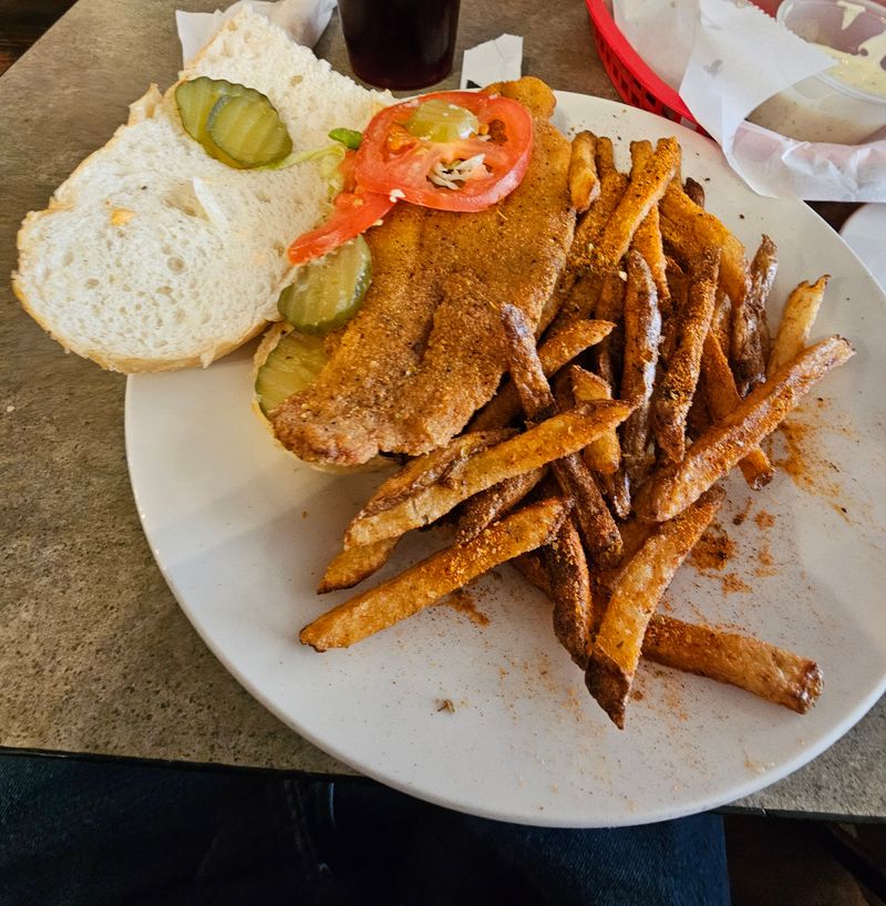 Big's Of Batesville On The Courthouse Square