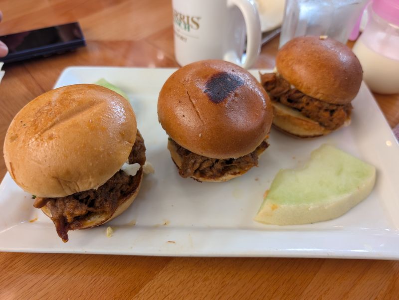 This Middle-Of-Nowhere California Steakhouse Serves Some Of The Best Steaks You'll Ever Taste - Decor Hint Farm-To-Fork Philosophy iIn Action