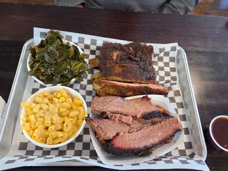 The North Carolina Smokehouse With Brisket You'll Dream About - Decor Hint Homemade Sides That Deserve Their Own Spotlight