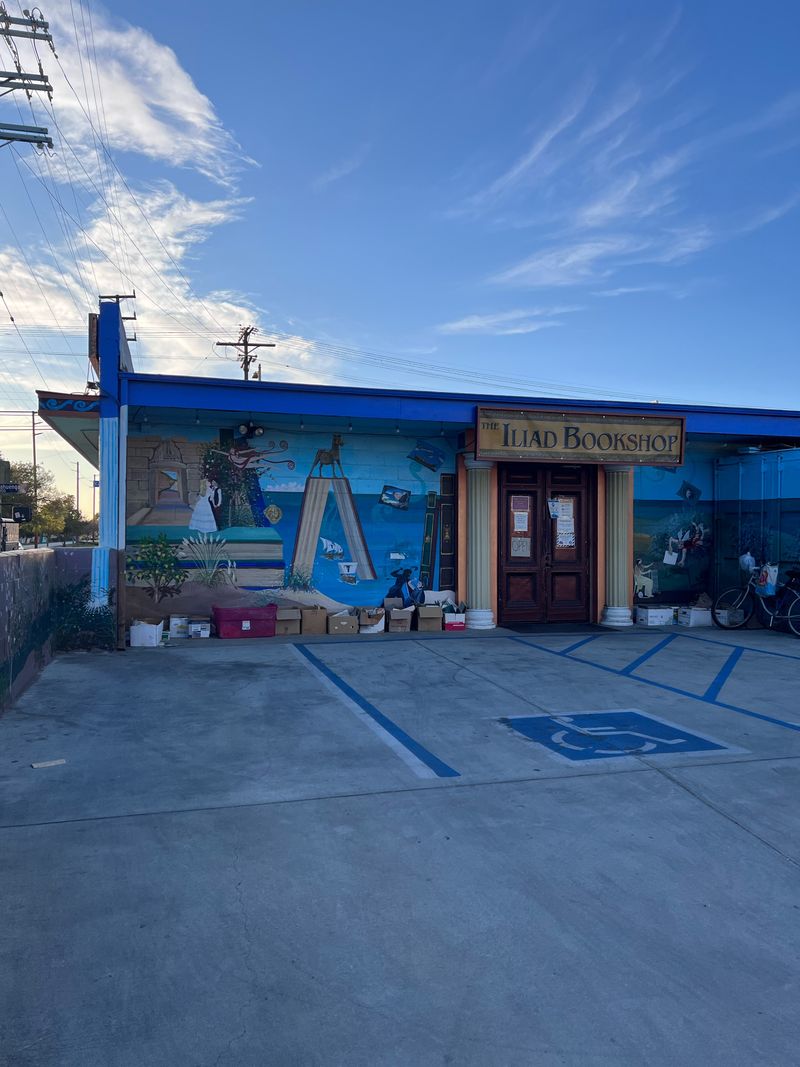 Free Parking And Wheelchair Accessibility