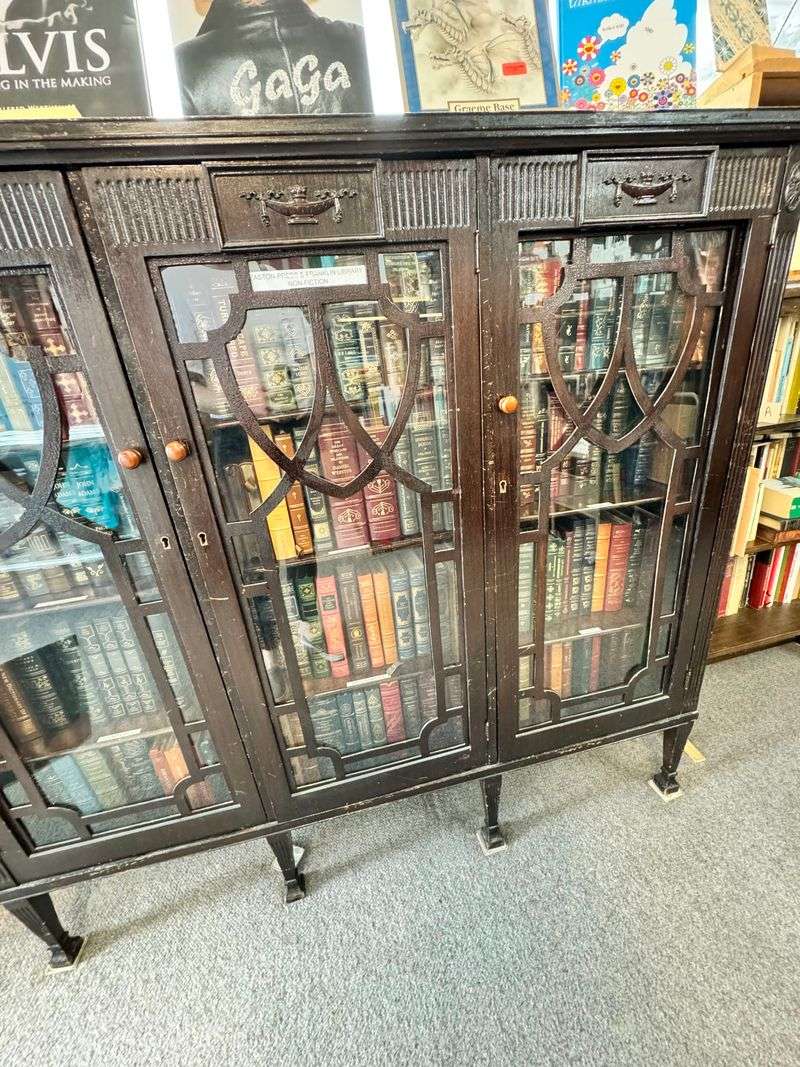 Supporting Local Business and Sustainable Shopping