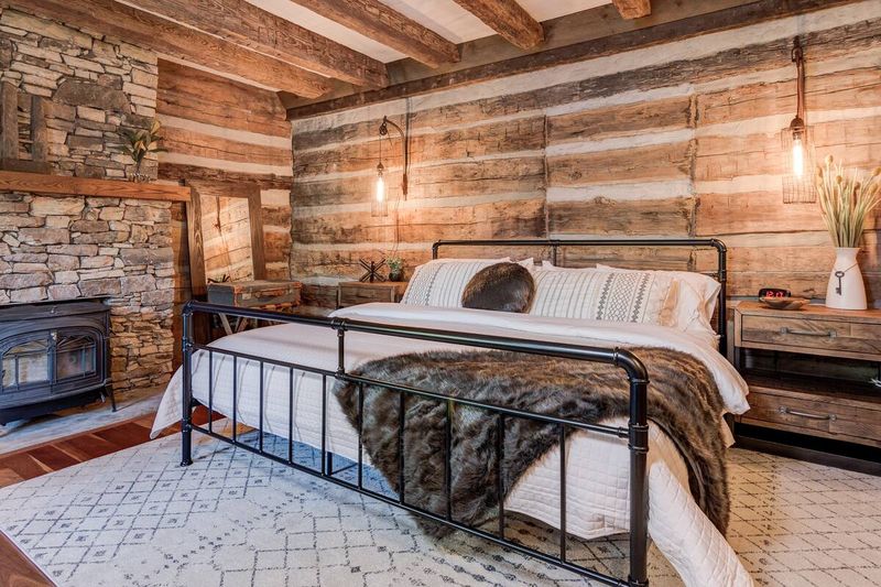 11 North Carolina Boutiques Where You'll Find One-Of-A-Kind Treasures - Decor Hint ABODE