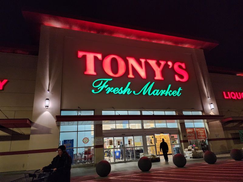 Tony's Fresh Market