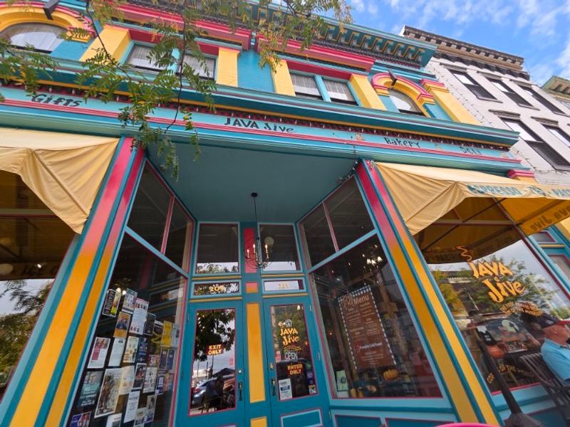 These Georgia Diners Serve The Kind Of Food That Brings Back Memories - Decor Hint Java Jive