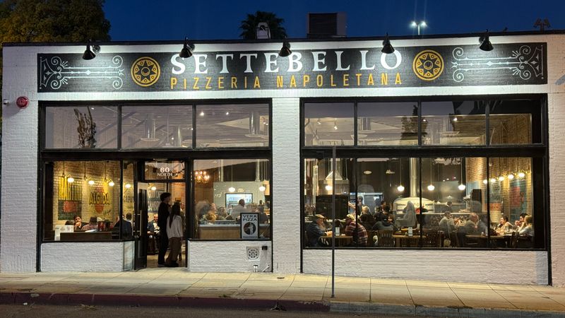 12 California Pizzerias That Loyal Customers Pick Over National Chains - Decor Hint Settebello Pizzeria Napoletana