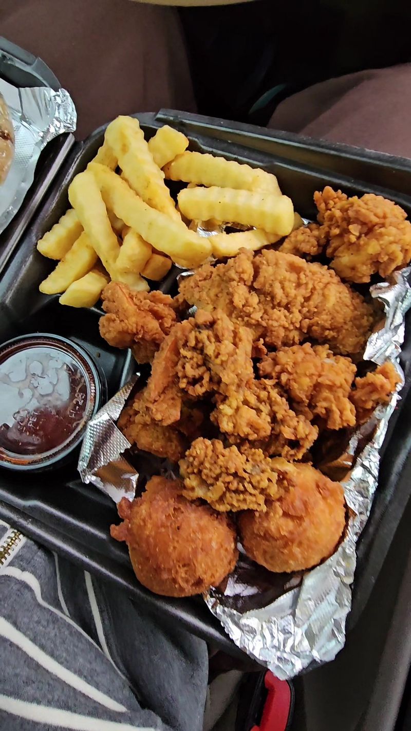 Atlanta Fish House — East Point