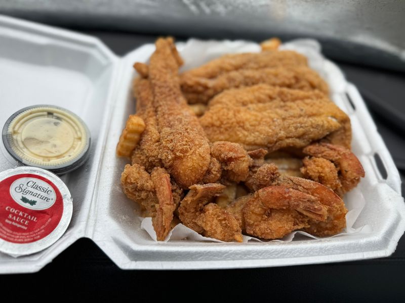 Big T's Fish & Chicken — Atlanta
