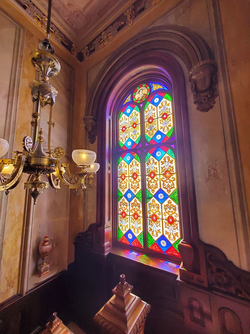 Locals Swear These 15 Haunted Georgia Ghost Tours Are The Real Deal - Decor Hint Macon's Hay House Haunted History Tour