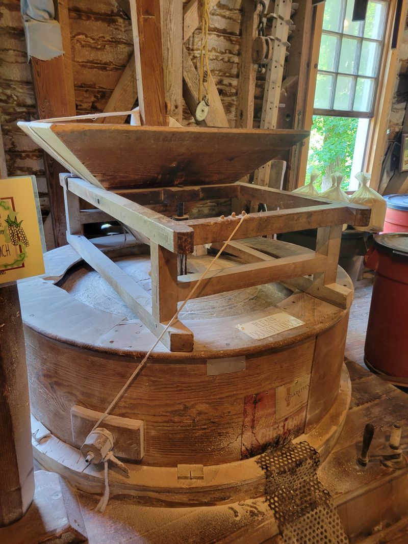This Old-Fashioned Georgia Grist Mill Is A Delicious Step Straight Back Into The 1870s - Decor Hint Stone-Ground Cornmeal You Can Buy