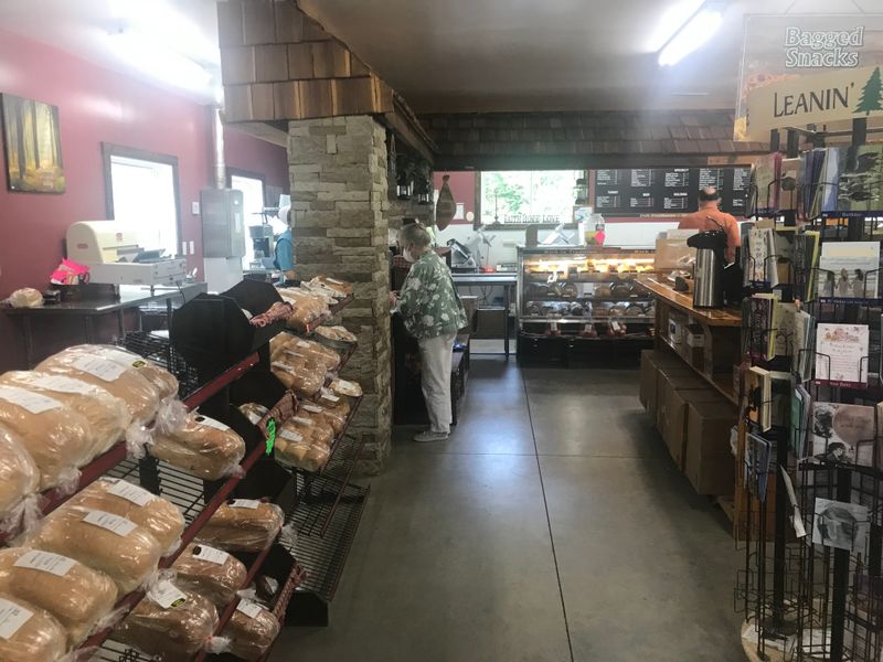 Home-Style Baked Goods That Melt Hearts