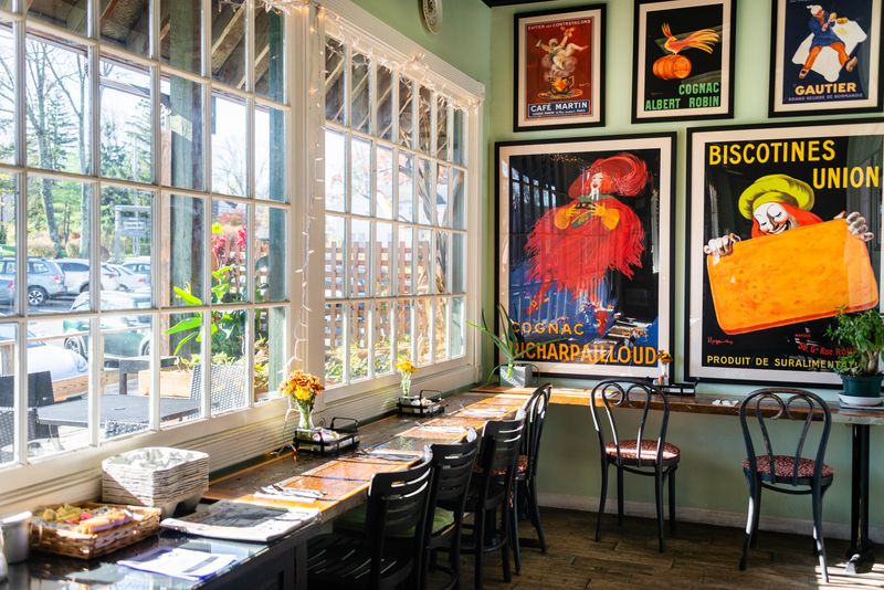 These Georgia Restaurants Show Why Simple Food Is The Best Food - Decor Hint Harvest Moon Café