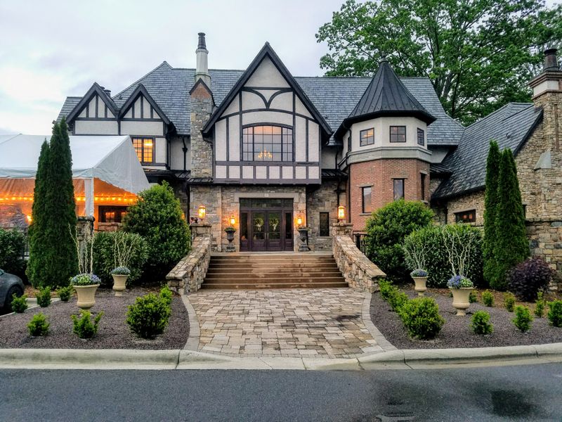 The Cliffs at Walnut Cove, Arden