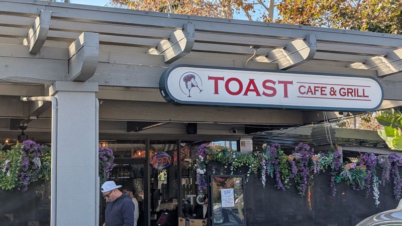 Toast Café