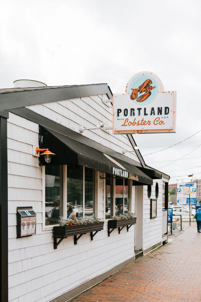 10 Portland, Maine Chowder Bowls Everyone Craves When It’s Cold - Decor Hint Portland Lobster Company
