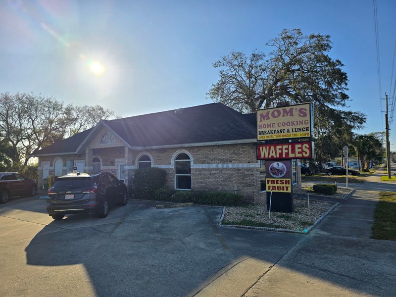 14 Beloved Nevada Restaurants Keeping Country Recipes And Homemade Flavor Alive - Decor Hint Mom's Home Cooking