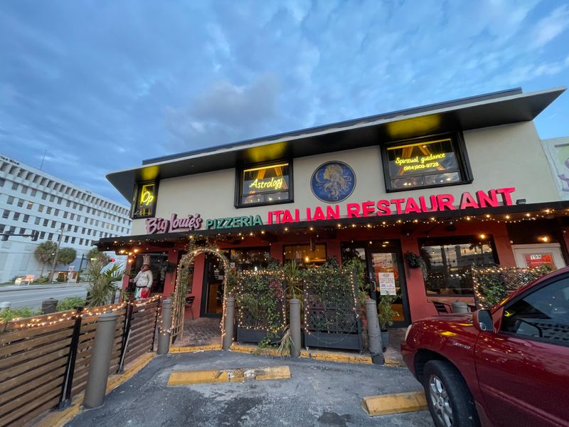 Big Louie's Pizzeria