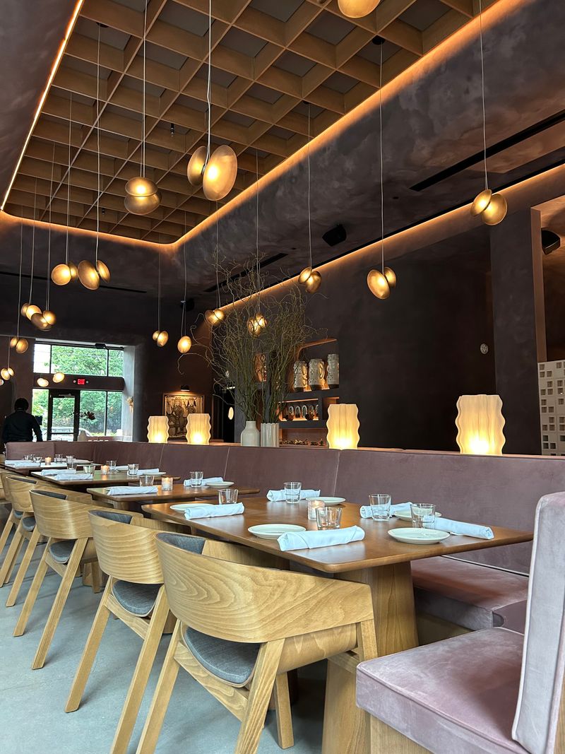 12 North Carolina Eateries Making Waves On The Foodie Scene - Decor Hint Madre