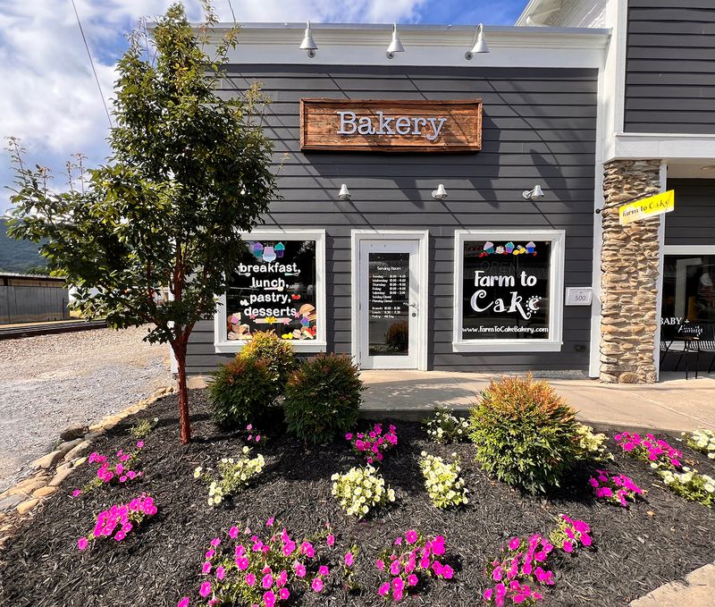 Farm to Cake Bakery