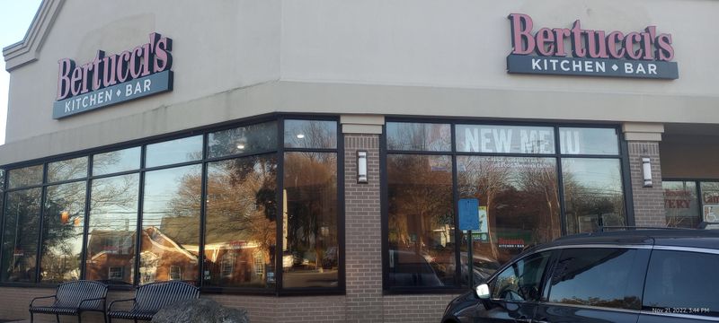 Bertucci's