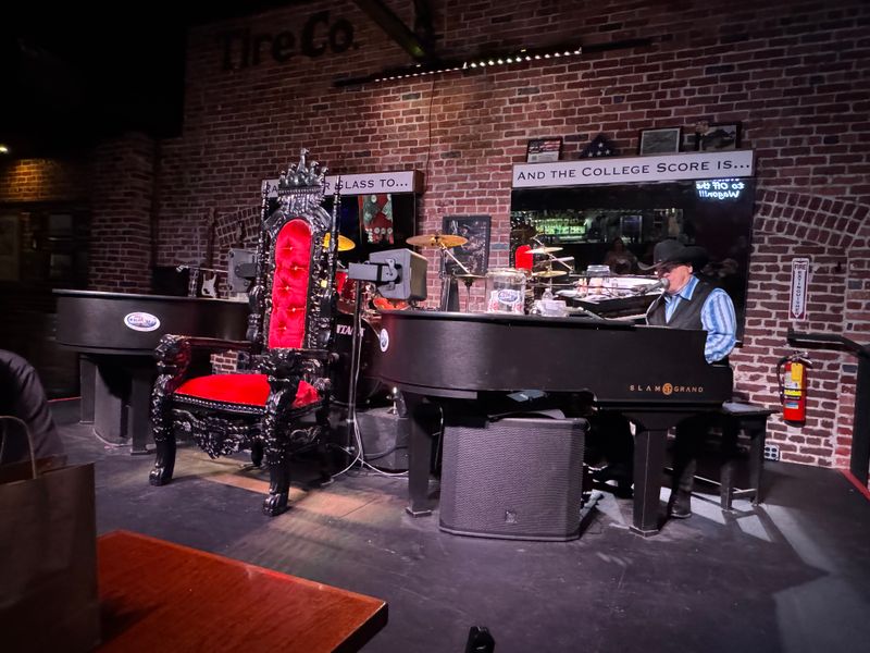 Get Outside And Explore Asheville, North Carolina Like Never Before - Decor Hint Catch Live Music Downtown