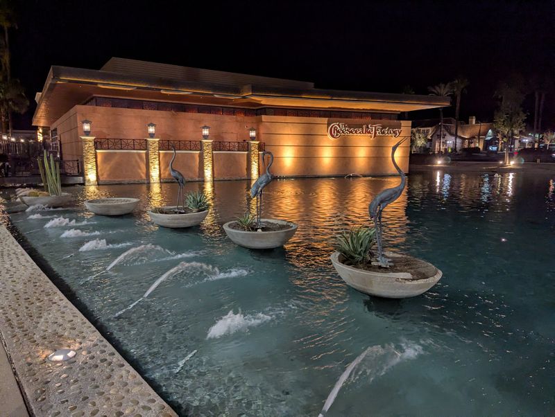 17 California Restaurants With Portions So Big You'll Need A To-Go Box - Decor Hint The Cheesecake Factory