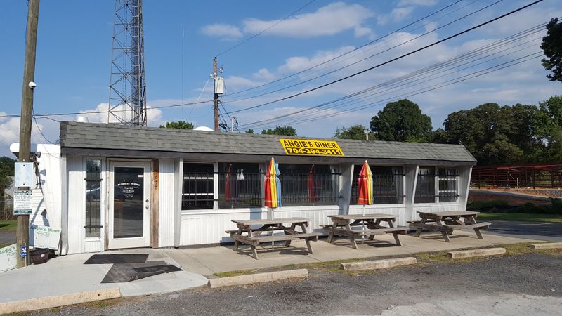 These Georgia Diners Serve The Kind Of Food That Brings Back Memories - Decor Hint Angie's Diner