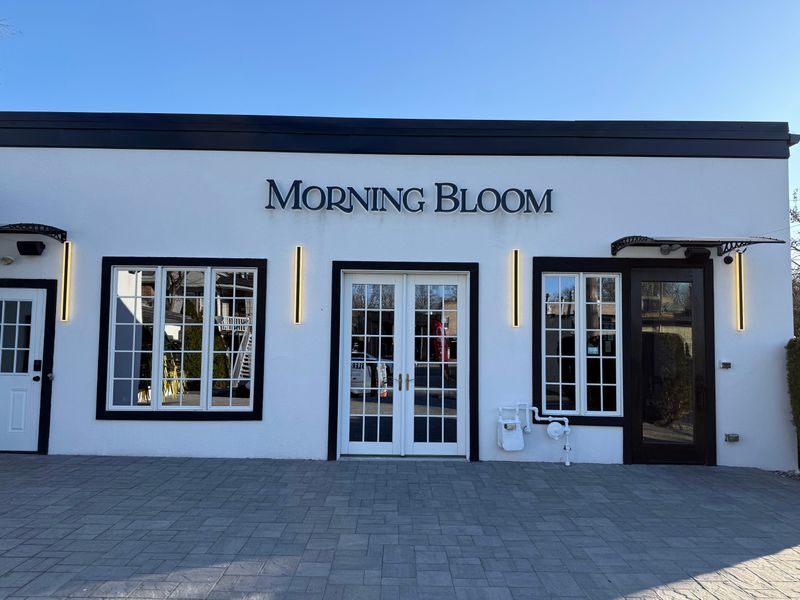 Morning Bloom Breakfast And Lunch