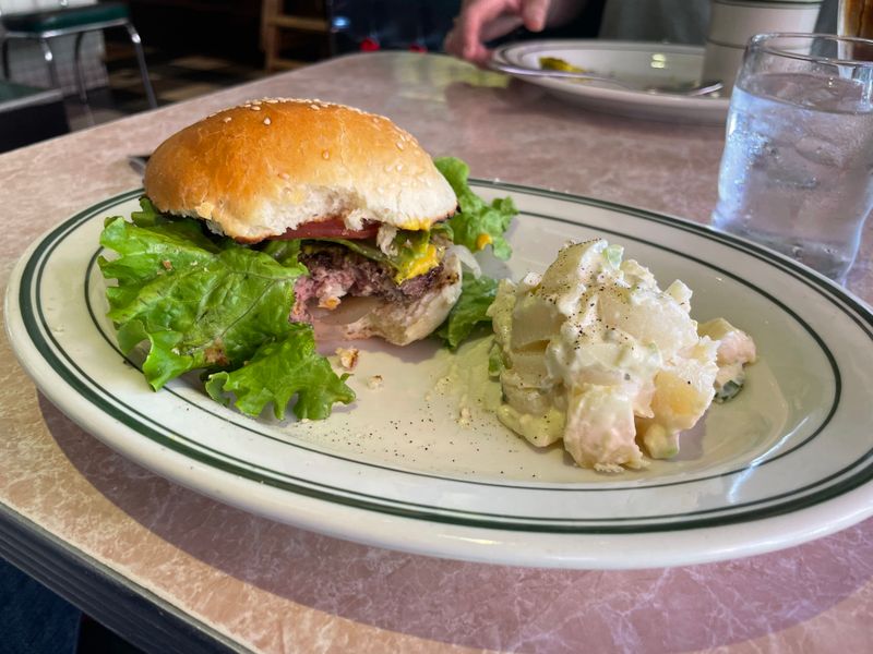 Peninsula Fountain And Grill – Palo Alto