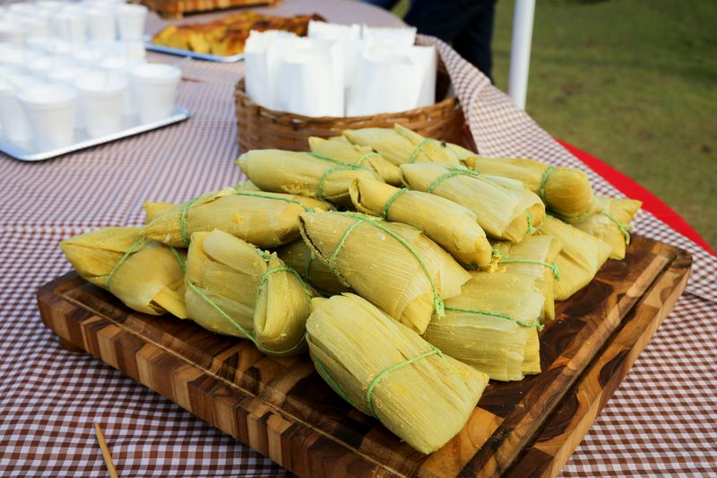 12 Once-Beloved Arizona Foods Locals Say Are Nearly Impossible To Find Now - Decor Hint Green Corn Tamales