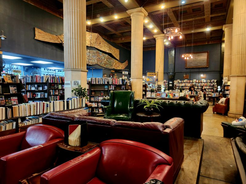 This Enormous California Used Bookstore Is An All-Day Adventure - Decor Hint Founded In 2005 By Josh Spencer