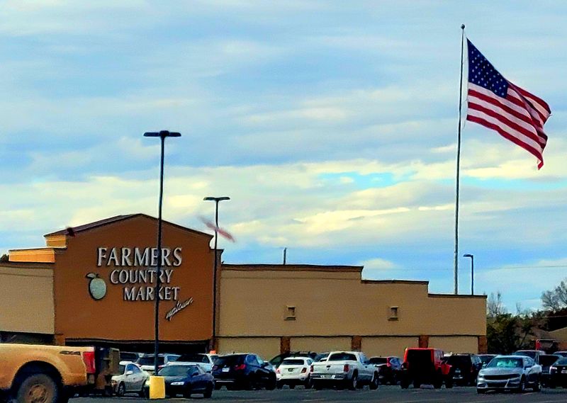 Farmers Country Market