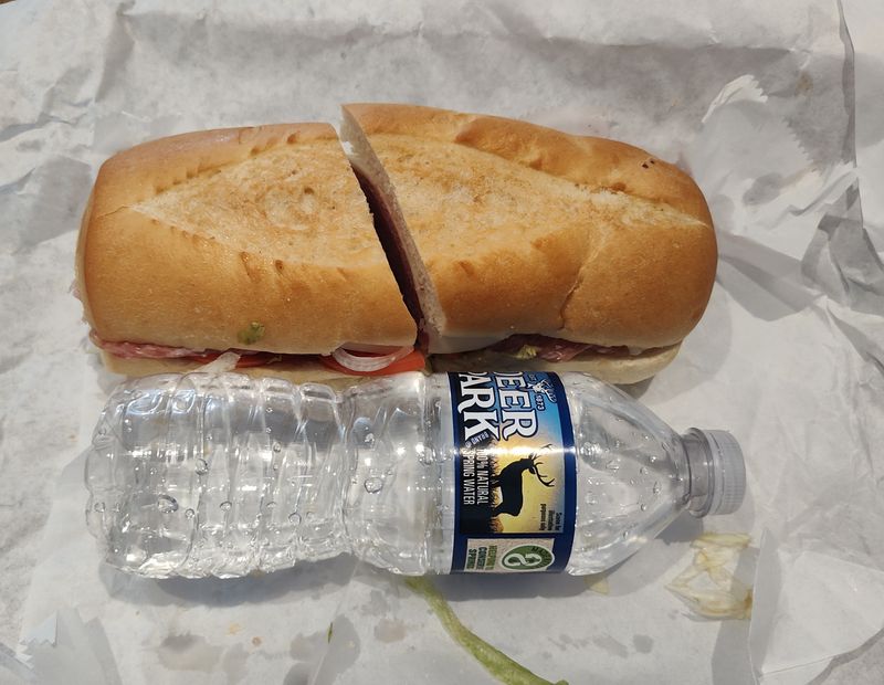 This North Carolina Coastal Spot Quietly Delivers Rustic Italian Bliss - Decor Hint Fresh Bread That Could Convert Carb Skeptics