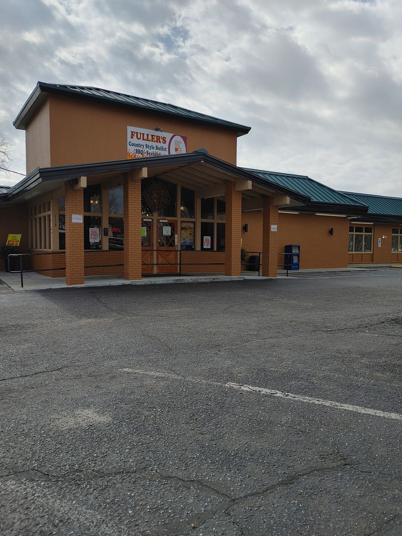 Fuller's Old-Fashioned BBQ & Buffet, Fayetteville